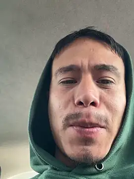 Snapshot of RaySullivan chatting on November 15, 2:13 pm RaySullivan online show from November 15, 2:13 pm