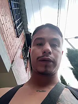 Snapshot of RaySullivan chatting on November 23, 3:34 pm RaySullivan online show from November 23, 3:34 pm