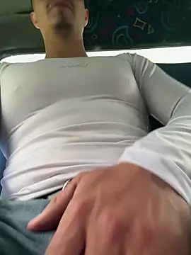 Snapshot of RaySullivan chatting on November 24, 8:19 pm RaySullivan online show from November 24, 8:19 pm