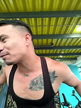 Snapshot of RaySullivan chatting on December 19, 4:03 pm RaySullivan online show from December 19, 4:03 pm