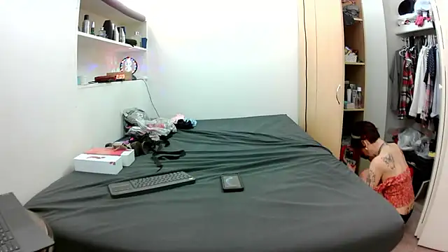 Snapshot of Empress_Lilith chatting on January 8, 6:10 pm Empress Lilith online show from January 8, 6:10 pm