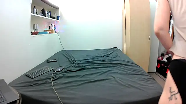 Snapshot of Empress_Lilith chatting on January 31, 7:45 pm Empress Lilith online show from January 31, 7:45 pm