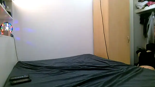 Snapshot of Empress_Lilith chatting on February 14, 6:26 pm Empress Lilith online show from February 14, 6:26 pm