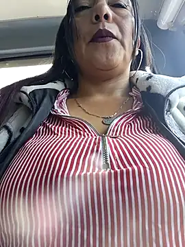 misshot 02 online show from December 5, 5:42 pm