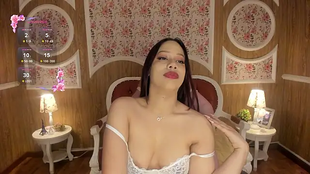 LucieLace online show from January 14, 12:11 pm