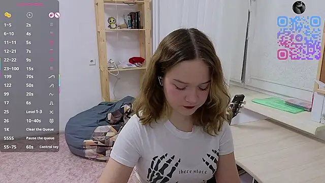 Snapshot of AlissaGerardo chatting on February 17, 7:09 pm AlissaGerardo online show from February 17, 7:09 pm