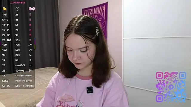 Snapshot of AlissaGerardo chatting on April 5, 12:13 pm AlissaGerardo online show from April 5, 12:13 pm