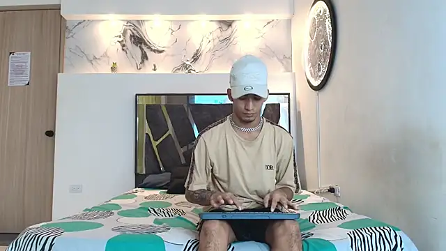 IMPERIO ROMANO online show from December 2, 7:09 pm