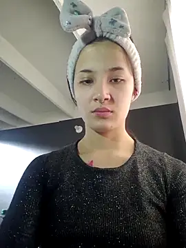 Celeste Moretti online show from January 19, 1:37 pm