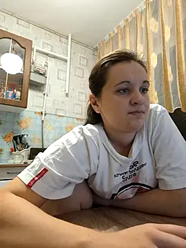 Snapshot of LinaLorien chatting on November 10, 9:36 pm LinaLorien online show from November 10, 9:36 pm