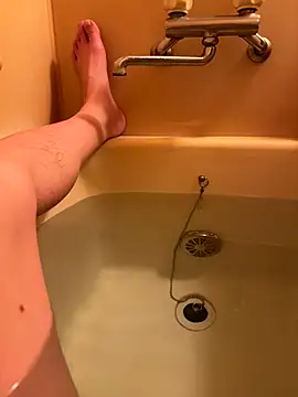 Snapshot of houkeiboy78 chatting on November 8, 10:48 am houkeiboy78 online show from November 8, 10:48 am