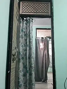 sanjana077 online show from February 11, 6:51 am