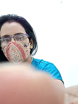 sanjana077 online show from April 8, 7:36 pm