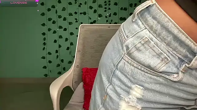 classy kritii online show from May 7, 12:21 pm