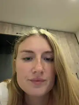 olliebells online show from June 30, 5:14 pm