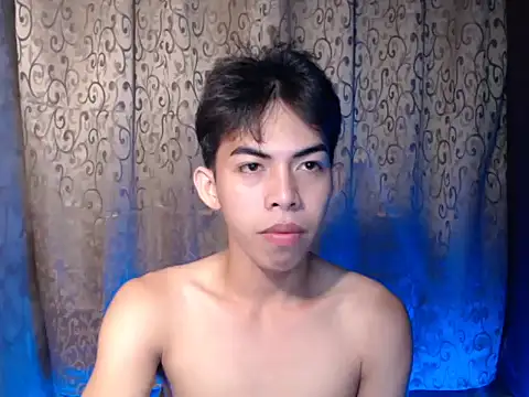 Urhotsilverboy online show from November 10, 4:55 am