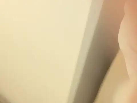 xiaomeng2563 online show from December 20, 11:39 am