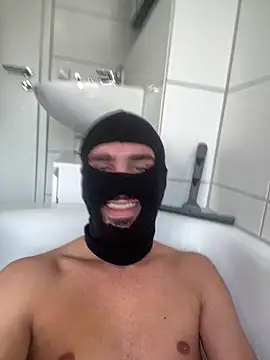 Snapshot of Germanboy81 chatting on November 5, 2:39 pm Germanboy81 online show from November 5, 2:39 pm