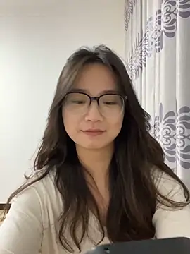 Hmm 0303 online show from February 11, 3:17 pm