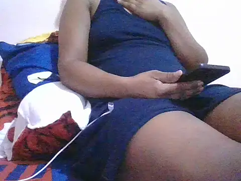 Snapshot of Sibusisiwe1234 chatting on April 8, 6:19 pm Sibusisiwe1234 online show from April 8, 6:19 pm