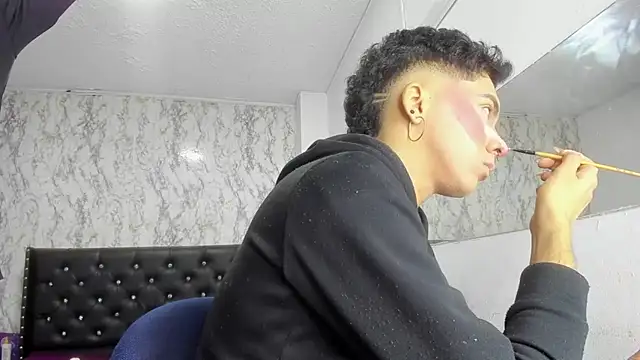 Lovers Spicy online show from December 2, 1:17 pm