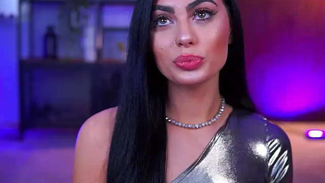 RavennaDArcy online show from January 11, 7:19 pm