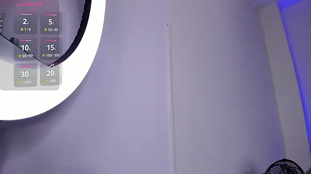 Snapshot of Nyra_lux16 chatting on November 8, 6:46 am Nyra lux16 online show from November 8, 6:46 am