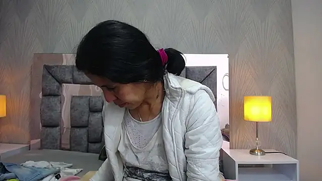 GiselaZivic online show from July 13, 3:37 pm