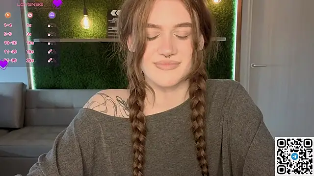 eshleeygreen online show from April 17, 12:52 pm