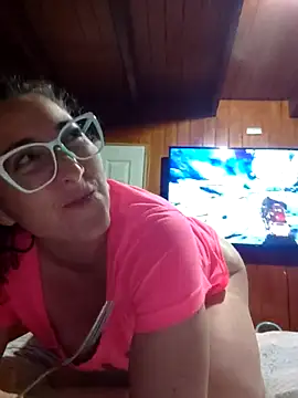 Snapshot of _sweetdelight_ chatting on February 19, 3:57 am sweetdelight online show from February 19, 3:57 am