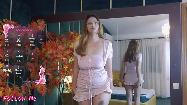 Snapshot of DiamondAlena chatting on November 7, 7:30 am DiamondAlena online show from November 7, 7:30 am