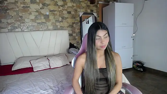 Snapshot of Katara_top_01 chatting on November 7, 8:31 pm Katara top 01 online show from November 7, 8:31 pm