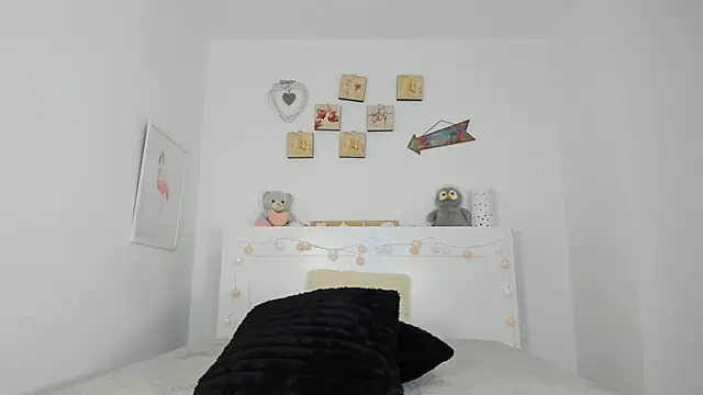 Blueee diamond online show from November 22, 6:01 am