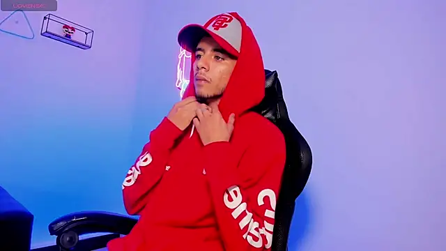 Snapshot of Quetzal_coatl_ chatting on March 21, 11:30 pm Quetzal coatl online show from March 21, 11:30 pm