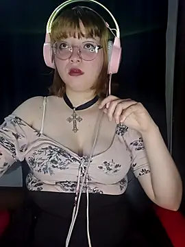 Michi sauria1 online show from November 28, 9:39 pm