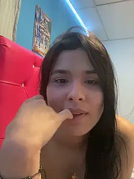 Snapshot of Chiquinquira3 chatting on June 22, 4:53 am Chiquinquira3 online show from June 22, 4:53 am