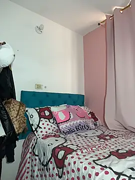 Snapshot of Melody_Spencer26 chatting on December 16, 6:24 pm Melody Spencer26 online show from December 16, 6:24 pm