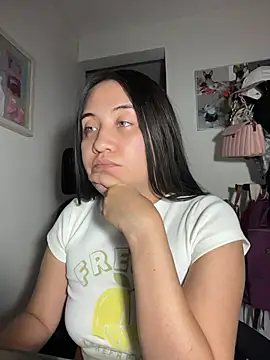 Melody Spencer26 online show from April 12, 11:21 pm