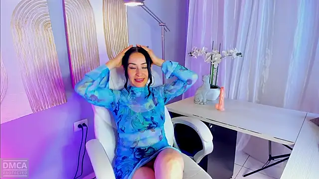 Snapshot of mafe_cream chatting on November 6, 10:54 pm mafe cream online show from November 6, 10:54 pm