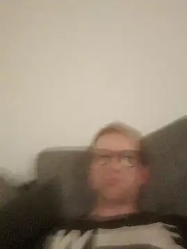 Snapshot of sexybioy26 chatting on November 12, 4:35 am sexybioy26 online show from November 12, 4:35 am