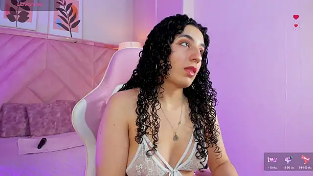 Snapshot of DemiJones_ chatting on February 13, 3:57 am DemiJones online show from February 13, 3:57 am