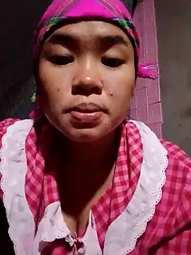 Snapshot of Mabel-122 chatting on November 6, 1:23 pm Mabel-122 online show from November 6, 1:23 pm