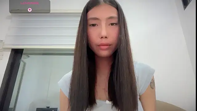 Snapshot of bajejek01 chatting on June 13, 10:29 pm bajejek01 online show from June 13, 10:29 pm