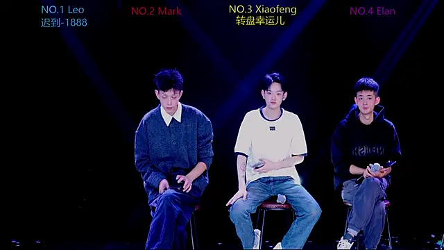 Snapshot of AAA-winner chatting on November 28, 4:48 am AAA-winner online show from November 28, 4:48 am