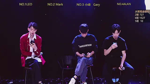 Snapshot of AAA-winner chatting on January 10, 4:03 am AAA-winner online show from January 10, 4:03 am