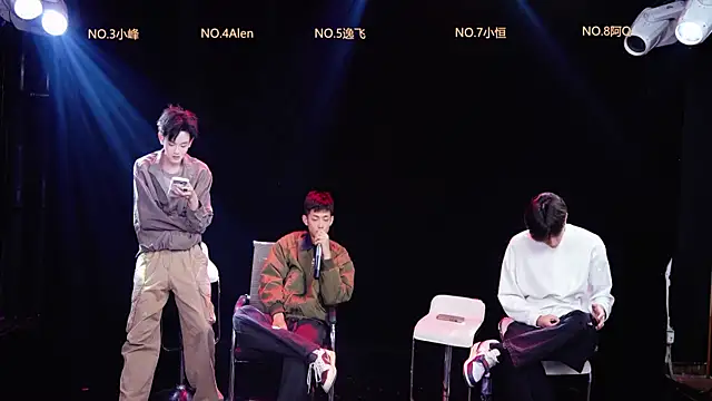 Snapshot of AAA-winner chatting on February 20, 12:27 pm AAA-winner online show from February 20, 12:27 pm