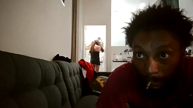 Blackhot97a online show from April 28, 11:10 pm