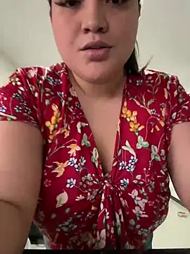 sweetmuslim01 online show from January 6, 11:20 pm