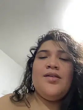 sweetmuslim01 online show from November 16, 3:56 am