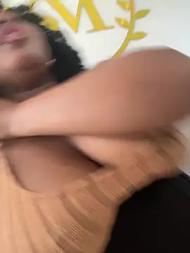 BrendaFernandez  online show from February 20, 3:01 pm